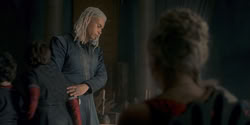 extant_HouseOfTheDragon_1x07-Driftmark_3655