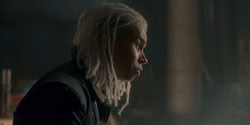 extant_HouseOfTheDragon_1x07-Driftmark_3724