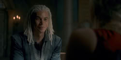 extant_HouseOfTheDragon_1x07-Driftmark_3827