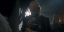 extant_HouseOfTheDragon_1x08-TheLordOfTheTides_1349