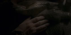 extant_HouseOfTheDragon_1x09-TheGreenCouncil_1943