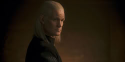 extant_HouseOfTheDragon_1x10-TheBlackQueen_0275