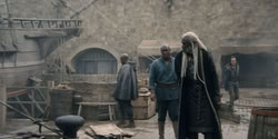 extant_HouseOfTheDragon_2x01-ASonForASon_0833
