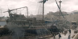 extant_HouseOfTheDragon_2x01-ASonForASon_0856