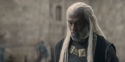 extant_HouseOfTheDragon_2x01-ASonForASon_0928