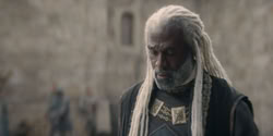 extant_HouseOfTheDragon_2x01-ASonForASon_0929