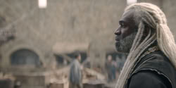 extant_HouseOfTheDragon_2x01-ASonForASon_0995