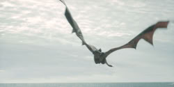 extant_HouseOfTheDragon_2x01-ASonForASon_2000