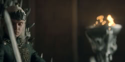 extant_HouseOfTheDragon_2x01-ASonForASon_2433