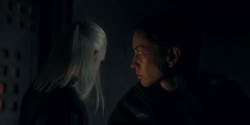 extant_HouseOfTheDragon_2x01-ASonForASon_3363