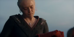 extant_HouseOfTheDragon_2x01-ASonForASon_3666