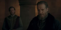 extant_HouseOfTheDragon_2x02-RhaenyraTheCruel_0571