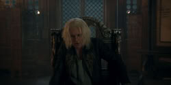 extant_HouseOfTheDragon_2x02-RhaenyraTheCruel_0682