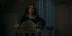 extant_HouseOfTheDragon_2x02-RhaenyraTheCruel_0773
