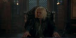 extant_HouseOfTheDragon_2x02-RhaenyraTheCruel_0777