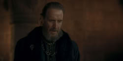 extant_HouseOfTheDragon_2x02-RhaenyraTheCruel_0836