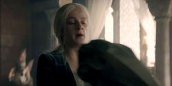 extant_HouseOfTheDragon_2x02-RhaenyraTheCruel_0965