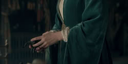 extant_HouseOfTheDragon_2x02-RhaenyraTheCruel_0977