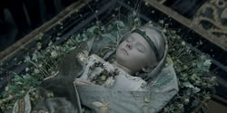 extant_HouseOfTheDragon_2x02-RhaenyraTheCruel_1146