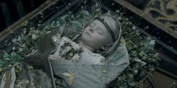 extant_HouseOfTheDragon_2x02-RhaenyraTheCruel_1147