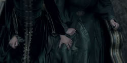 extant_HouseOfTheDragon_2x02-RhaenyraTheCruel_1272