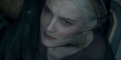 extant_HouseOfTheDragon_2x02-RhaenyraTheCruel_1288