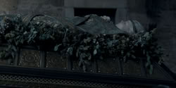 extant_HouseOfTheDragon_2x02-RhaenyraTheCruel_1371