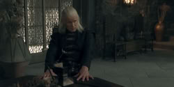 extant_HouseOfTheDragon_2x02-RhaenyraTheCruel_1709