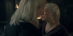 extant_HouseOfTheDragon_2x02-RhaenyraTheCruel_1779