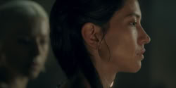 extant_HouseOfTheDragon_2x02-RhaenyraTheCruel_3939