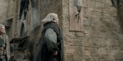 extant_HouseOfTheDragon_2x02-RhaenyraTheCruel_4325