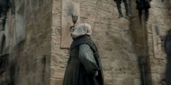 extant_HouseOfTheDragon_2x02-RhaenyraTheCruel_4326