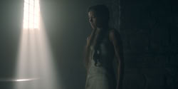 extant_HouseOfTheDragon_2x02-RhaenyraTheCruel_5036