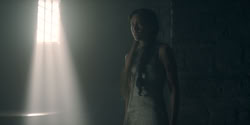 extant_HouseOfTheDragon_2x02-RhaenyraTheCruel_5043
