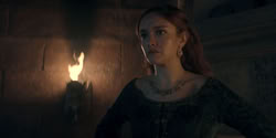 extant_HouseOfTheDragon_2x02-RhaenyraTheCruel_5916