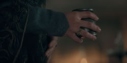extant_HouseOfTheDragon_2x04_TheRedDragonAndTheGold_0873