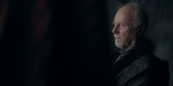 extant_HouseOfTheDragon_2x04_TheRedDragonAndTheGold_0934