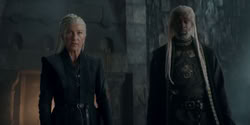 extant_HouseOfTheDragon_2x04_TheRedDragonAndTheGold_1127