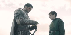 extant_HouseOfTheDragon_2x04_TheRedDragonAndTheGold_1308
