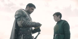 extant_HouseOfTheDragon_2x04_TheRedDragonAndTheGold_1310