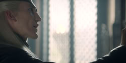 extant_HouseOfTheDragon_2x04_TheRedDragonAndTheGold_1481