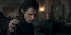 extant_HouseOfTheDragon_2x04_TheRedDragonAndTheGold_1809