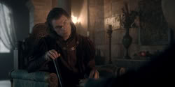 extant_HouseOfTheDragon_2x04_TheRedDragonAndTheGold_1944