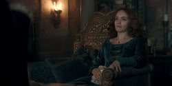 extant_HouseOfTheDragon_2x04_TheRedDragonAndTheGold_1970