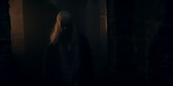 extant_HouseOfTheDragon_2x04_TheRedDragonAndTheGold_2135