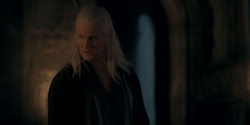 extant_HouseOfTheDragon_2x04_TheRedDragonAndTheGold_2212