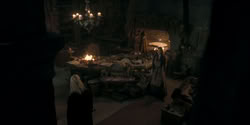extant_HouseOfTheDragon_2x04_TheRedDragonAndTheGold_2328
