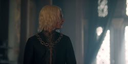 extant_HouseOfTheDragon_2x04_TheRedDragonAndTheGold_2759