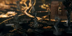 extant_HouseOfTheDragon_2x04_TheRedDragonAndTheGold_3293