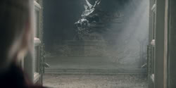 extant_HouseOfTheDragon_2x04_TheRedDragonAndTheGold_3490